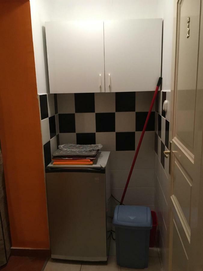 شقة Fonix Apartman كيستاي المظهر الخارجي الصورة